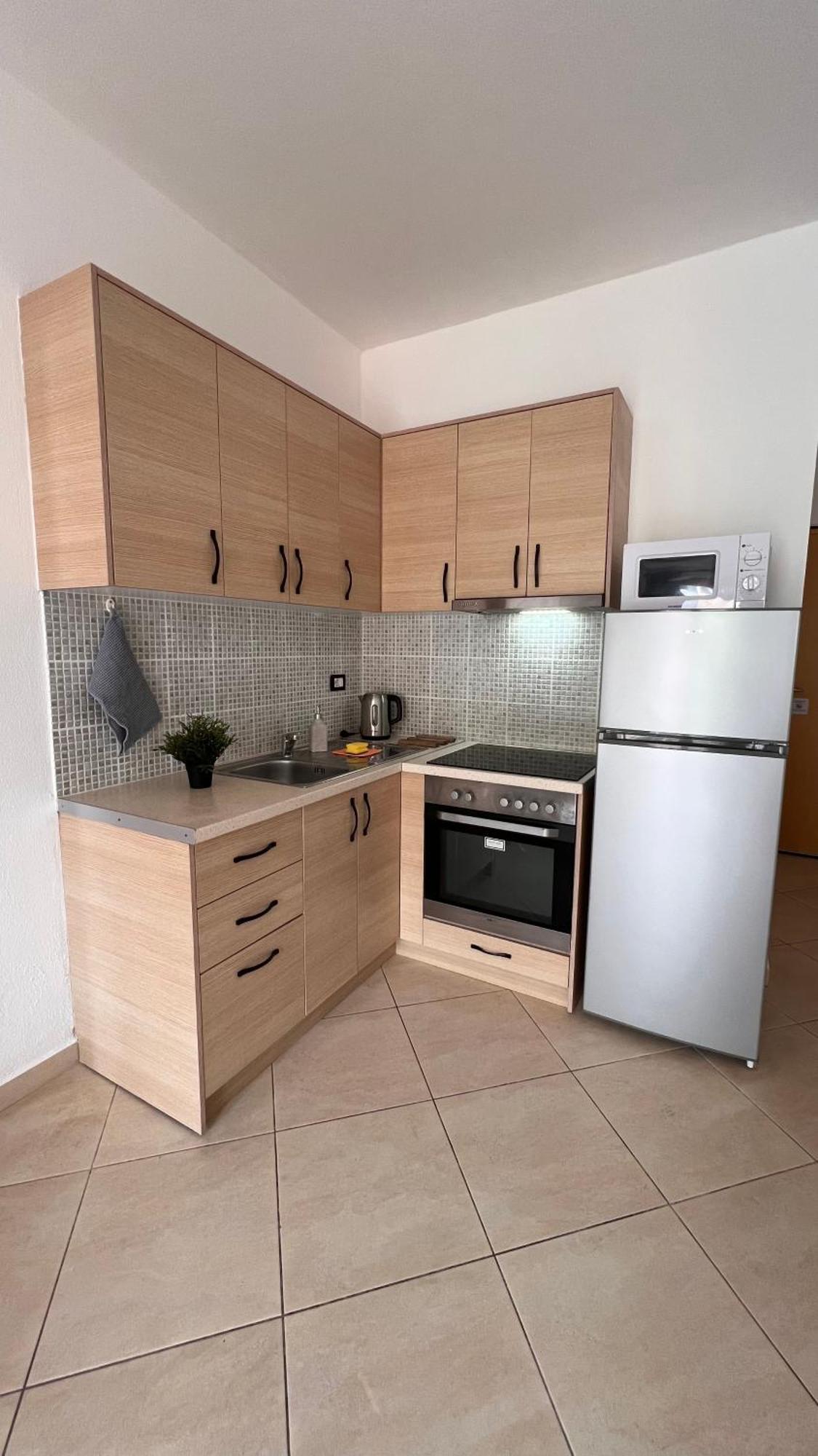 Lilly'S Apartment Plazh Durres Exterior photo